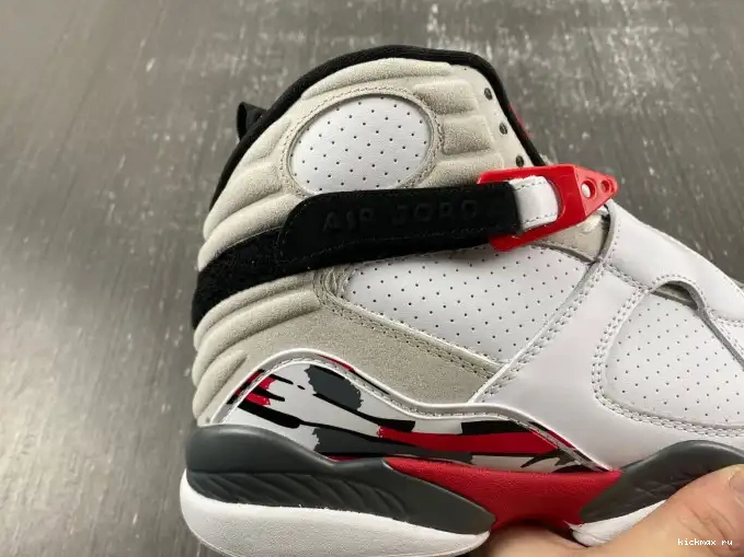 Rep Jordan Bunny (2013) 305381-103 Air Bugs 8 Retro 0620